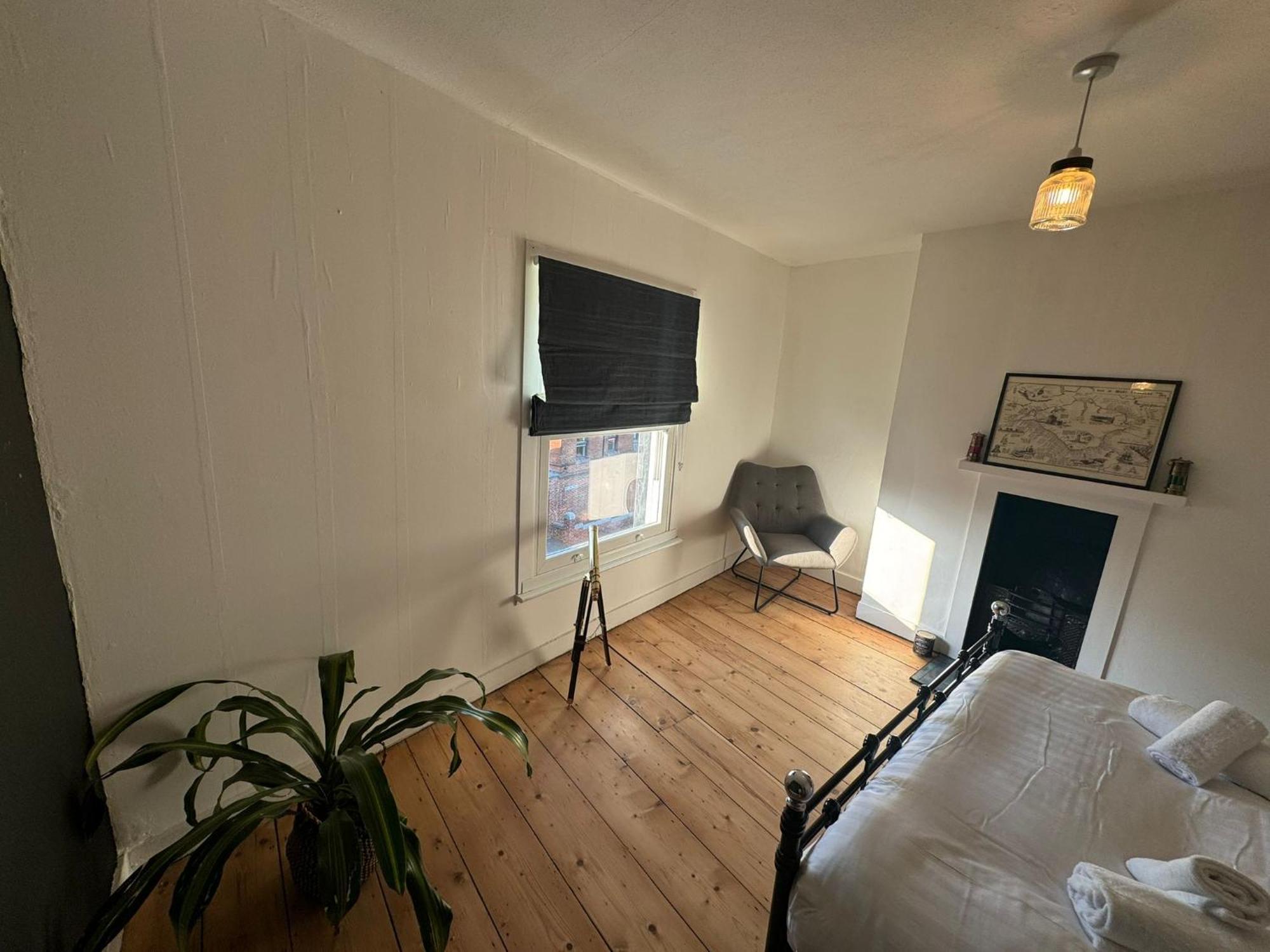 Mill Hill Guest House Cowes  Zewnętrze zdjęcie