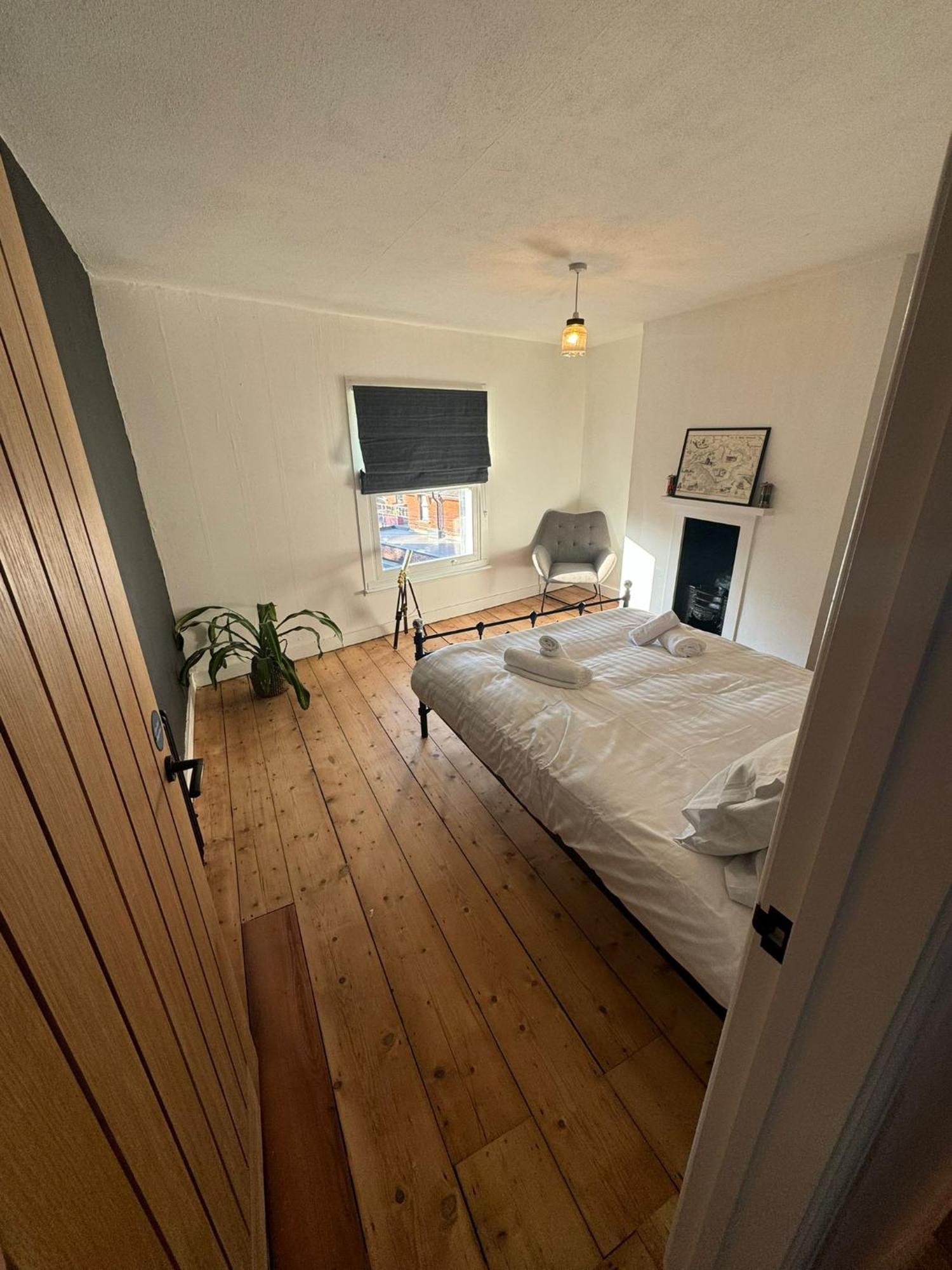 Mill Hill Guest House Cowes  Zewnętrze zdjęcie